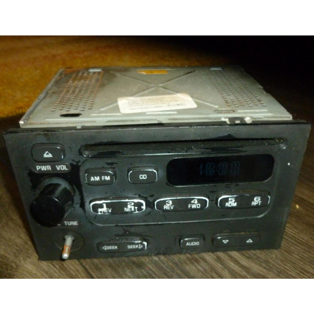 Delphi delco part # 30024333 OEM CD player Radio am/fm Unested